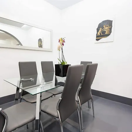White Style Gambero Apartman Róma