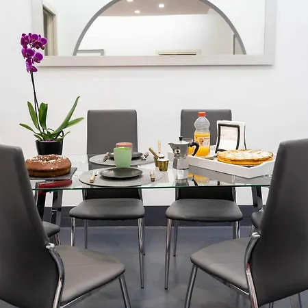 Apartment White Style Gambero Rom