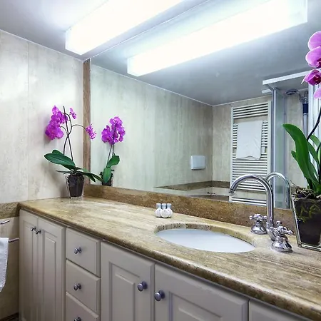 Apartment White Style Gambero Rom